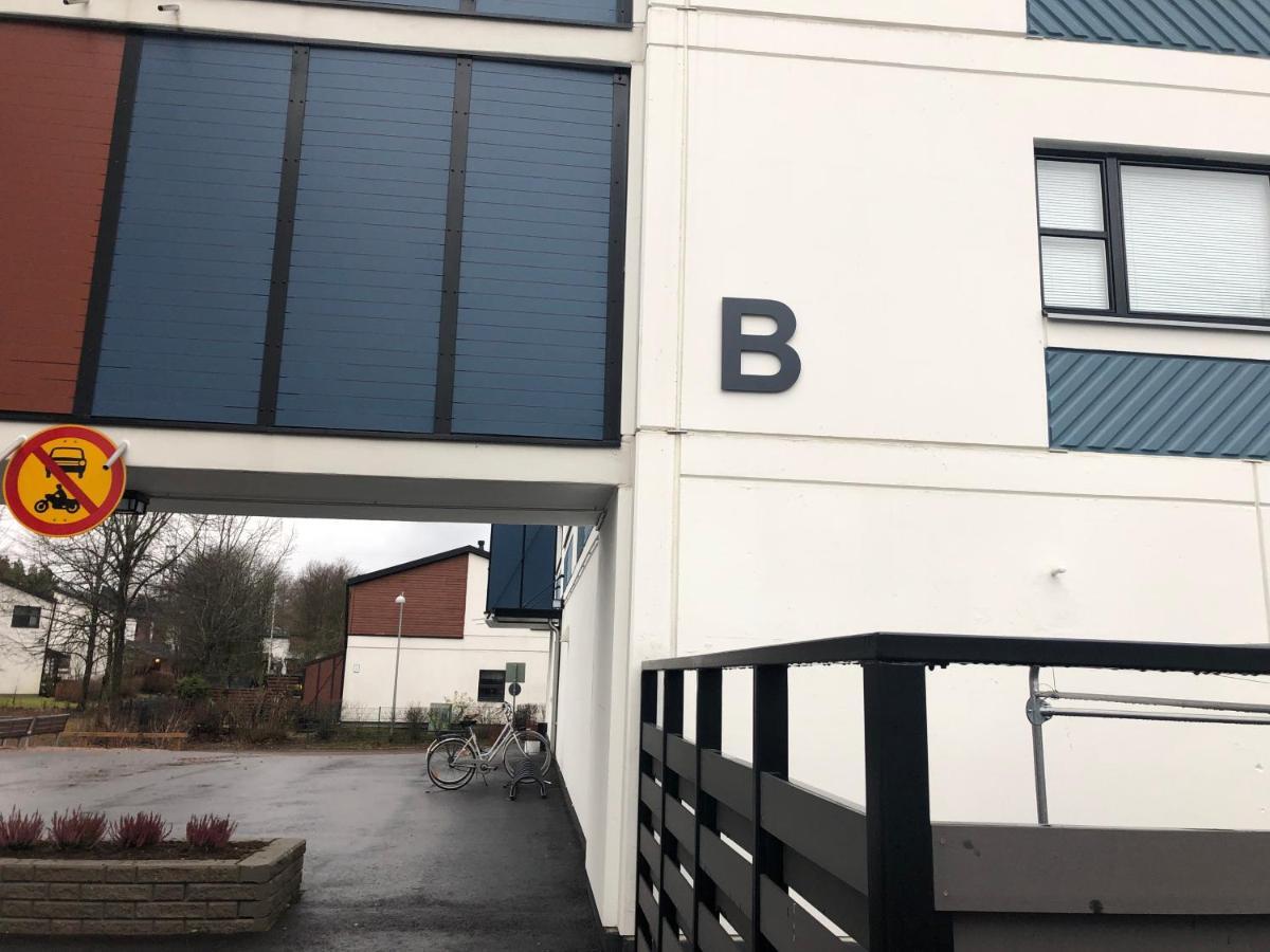 Ferienwohnung Super Easy To Airport/Hki , Full Aptment Max 4Ppl Helsinki Exterior foto